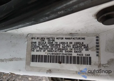 1996 Geo Prizm Lsi z USA, uszkodzony, nr VIN 1Y1SK5265TZ042399